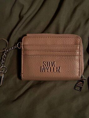 Steve Madden Tan Wallet (BROKEN)